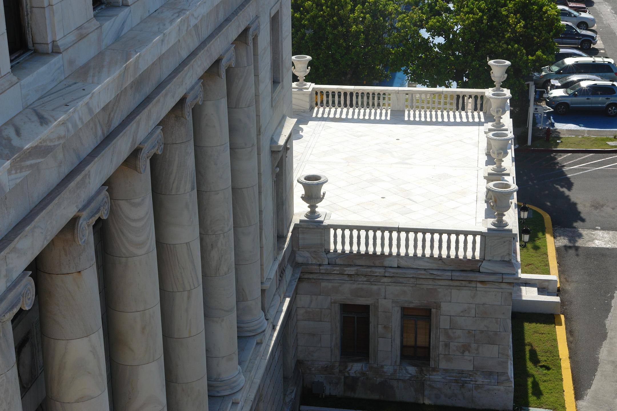 Capitolio de Puerto Rico - San Juan (Puerta de Tierra) - 2011 00128